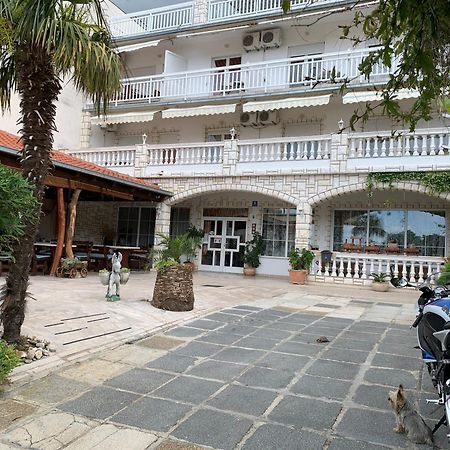 Pansion Ivana Baska Voda Ngoại thất bức ảnh