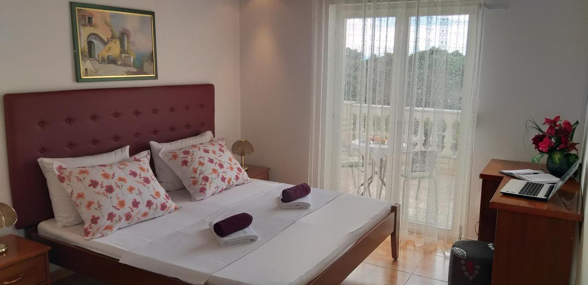 Pansion Ivana Baska Voda Ngoại thất bức ảnh