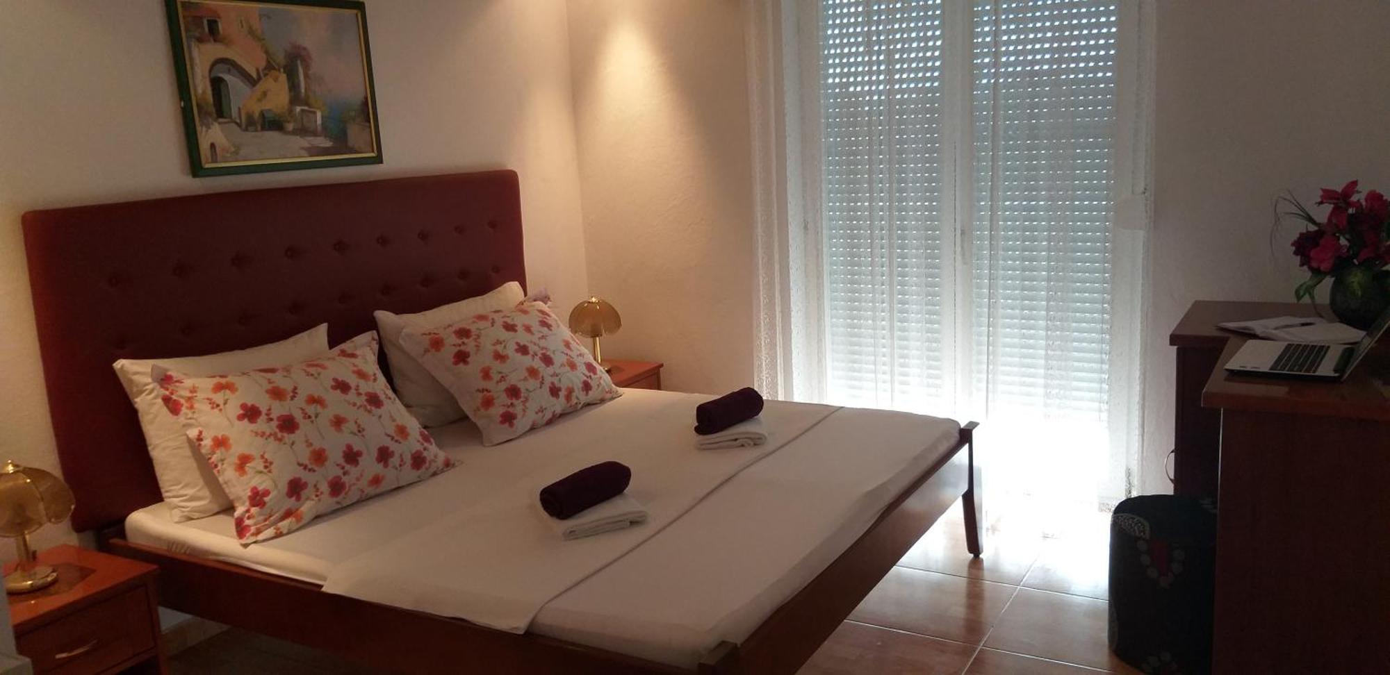Pansion Ivana Baska Voda Ngoại thất bức ảnh